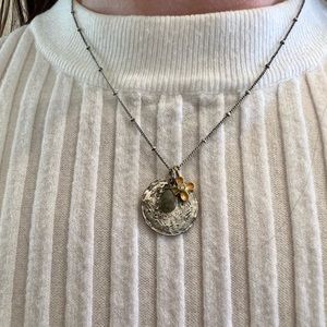 Stella and Dot silver necklace